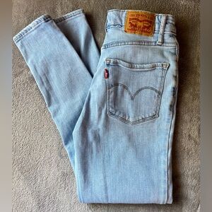 Levi Light Wash 721 HIGH RISE SKINNY